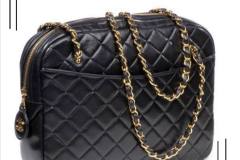 photo5836998926681618364